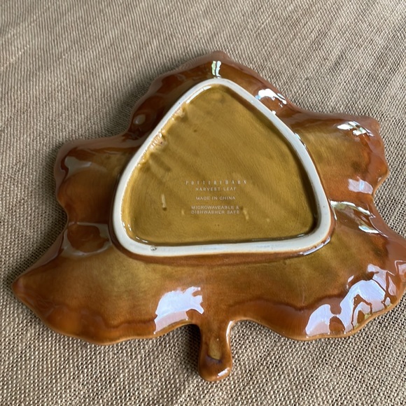 Pottery Barn Dining Pottery Barn Harvest Leaf Serving Platter